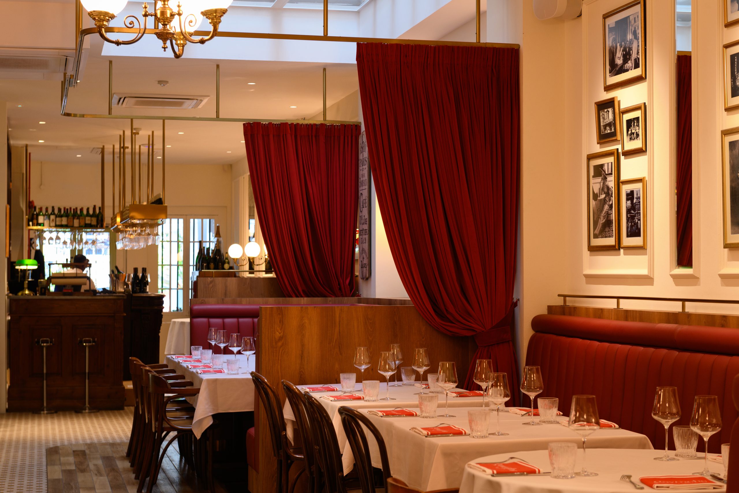 Main-Dining Brasserie Gavroche