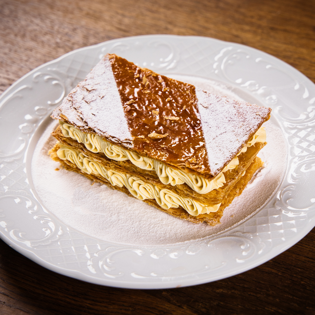 MILLE-FEUILLE À LA VANILLE - Puff Pastry with Vanilla Cream